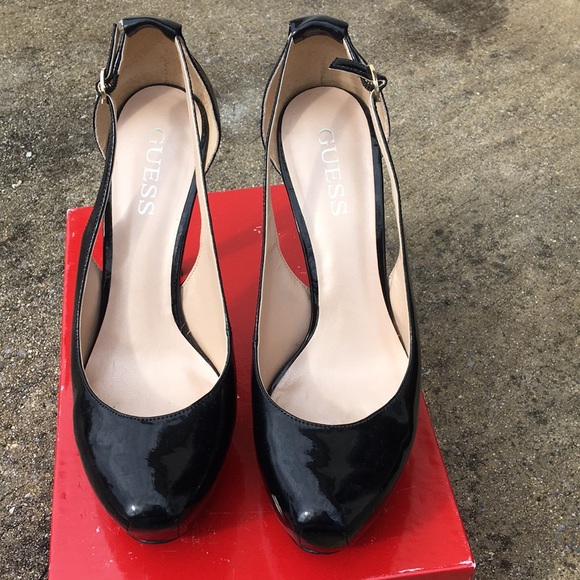 Guess Shoes - Black stilettos pumps by Guess
